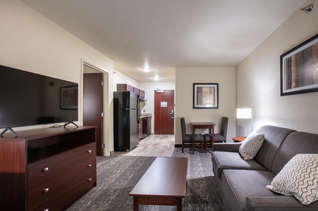 Cobblestone Inn & Suites - Pine Bluffs Eksteriør bilde