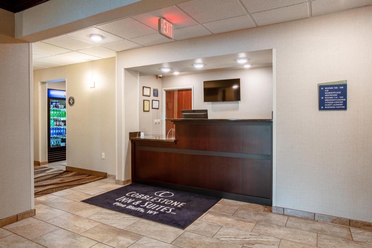 Cobblestone Inn & Suites - Pine Bluffs Eksteriør bilde